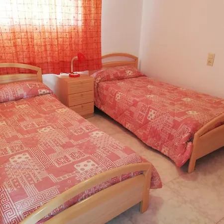 5 Carrer Cigonya Дения