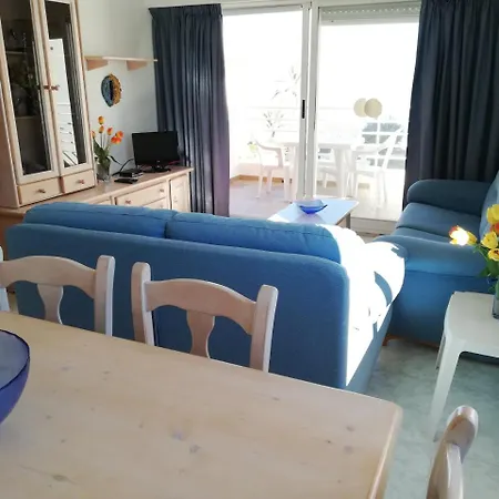 5 Carrer Cigonya Апартаменты